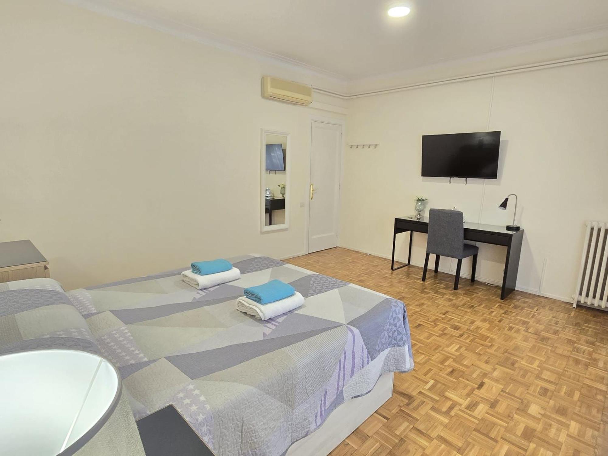 Rooms Villaroel Barcelona Kültér fotó